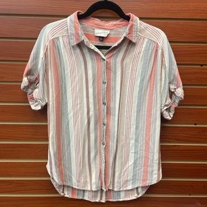 Universal Thread cream rust striped button down shirt, size M, oversized fit